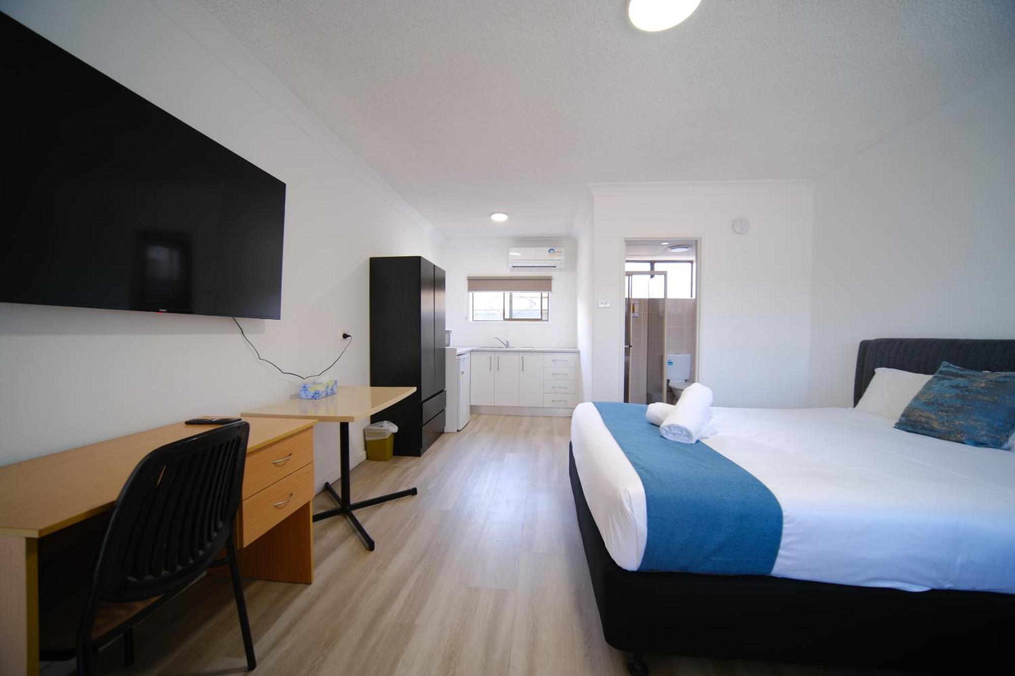 Lakeside Wollongong Motel