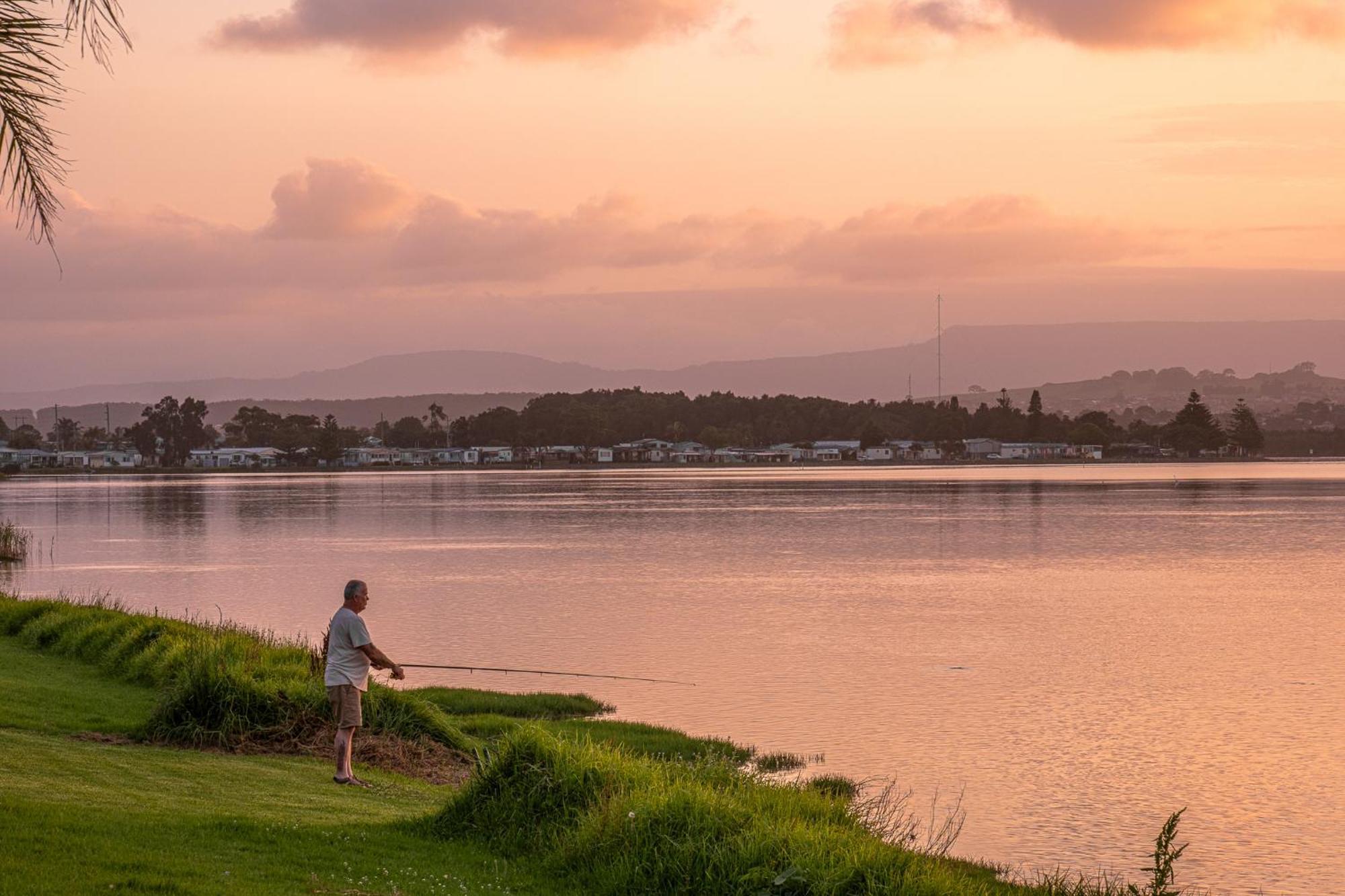 Lakeside Wollongong Motel